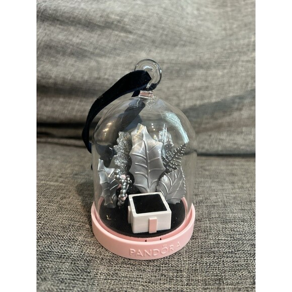 Pandora Limited Edition Winter Wonderland 2019 Ornament - Picture 3 of 8